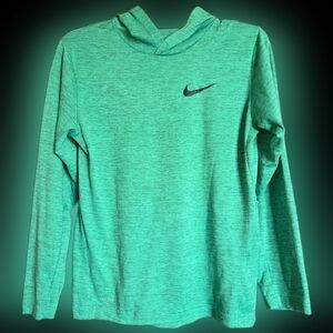 Nike Youth XL Long Sleeve Green Hoodie